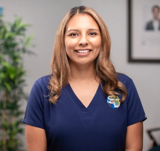 Claudia, Supervisora Clinica